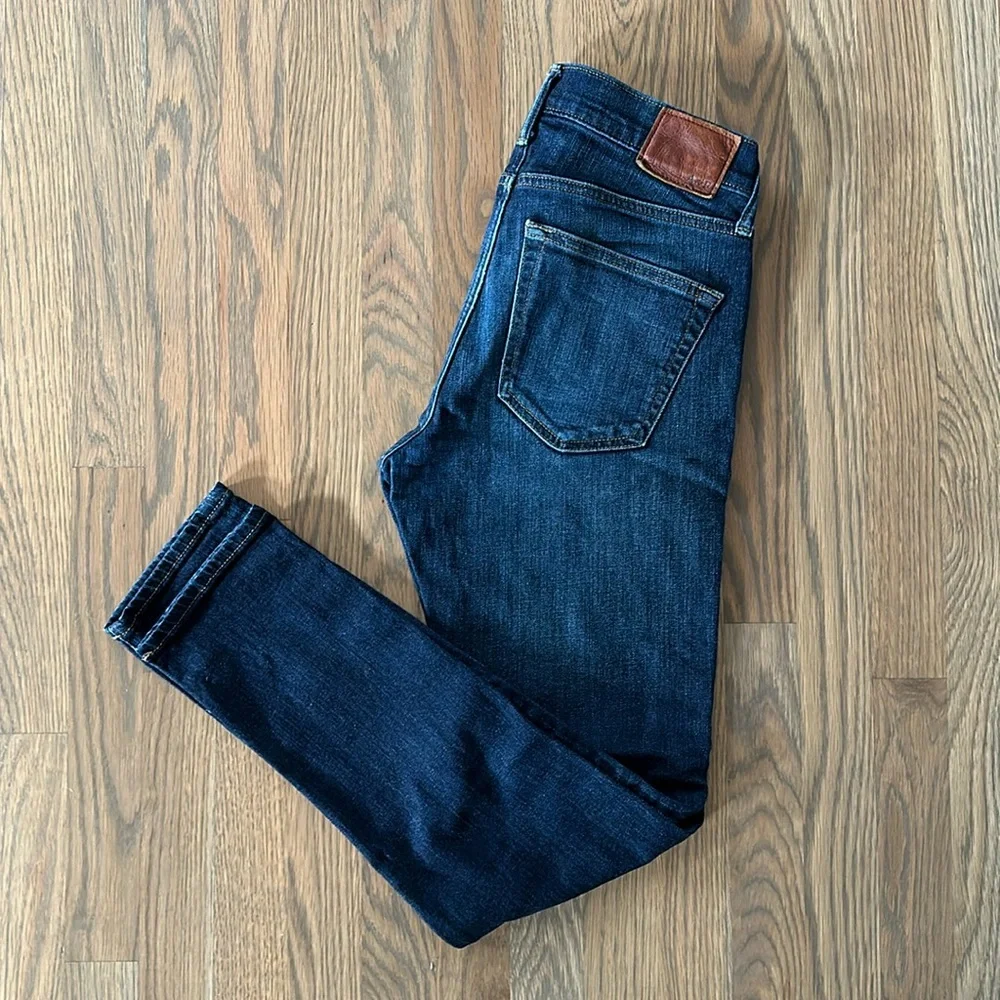 Abercrombie & Fitch Men’s Felix Super Slim Jeans sz 28/30 Dark Wash Straight Leg